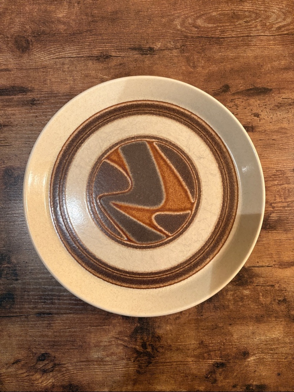 VINTAGE CROWN LYNN - Earthstone Landscape D625 dinner plates - set of 8